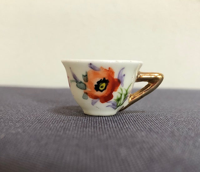 china tea cup with printed poppy design