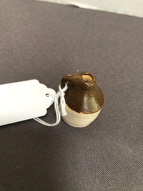 zpottery Jug with Brown Rim