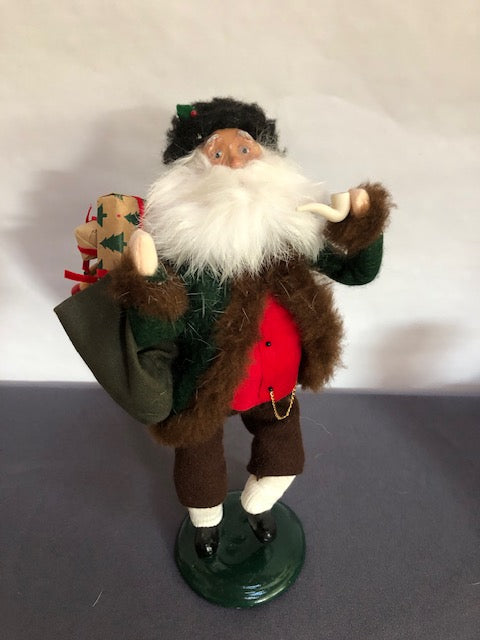 Knickerbocker Santa with pipe and sack