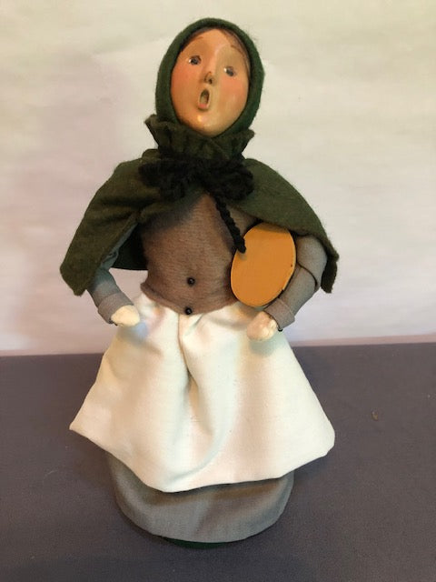 Pilgrim Girl  with round box