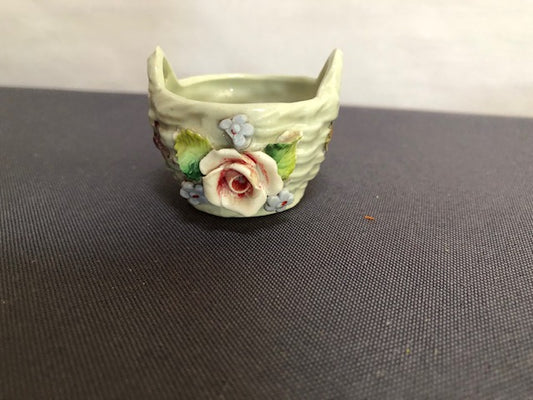 ceramic basket with raised flower