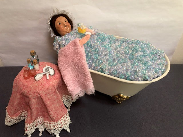 Bathing Beauty with vanity table (redressed caroler)