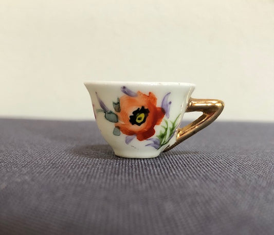 china tea cup with printed poppy design