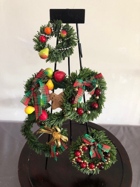 Wreath Vendor's Stand with 5 Wreaths