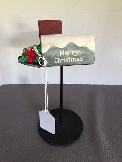 Mailbox on Stand