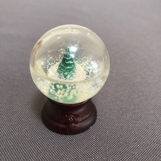 Christmas Tree Snow Globe
