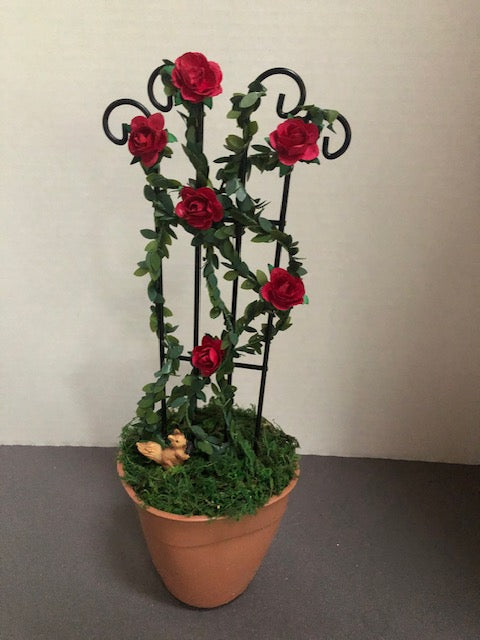 Red Rose Trellis with Squirrel