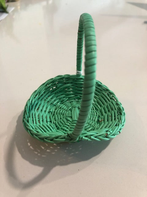 Aqua open basket